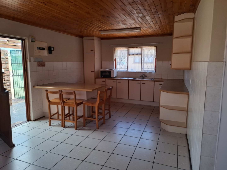 3 Bedroom Property for Sale in Hartenbos Central Western Cape